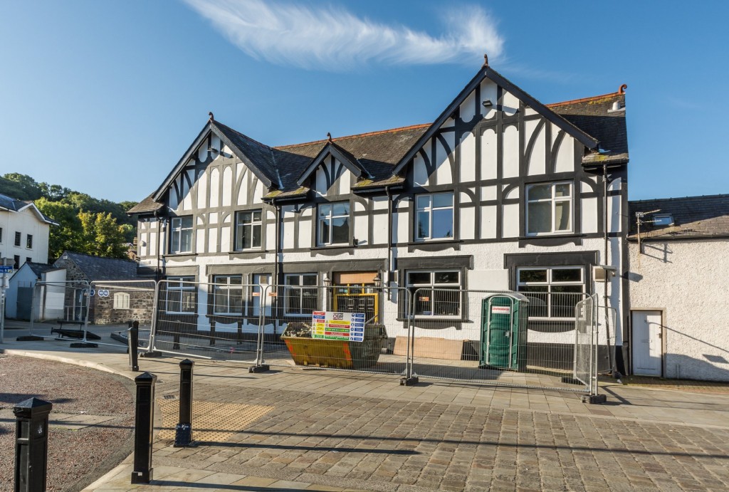 Bangor Old Glan 1