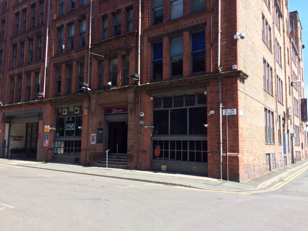 Lamars Hilton Street